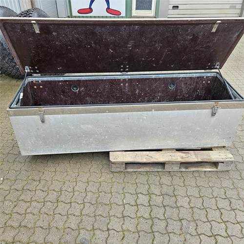 ABC Materialeskab til ladbil - 운전실 및 내부 트럭 용 : 사진 2 ABC Materialeskab til ladbil - 운전실 및 내부 트럭 용 : 사진 2