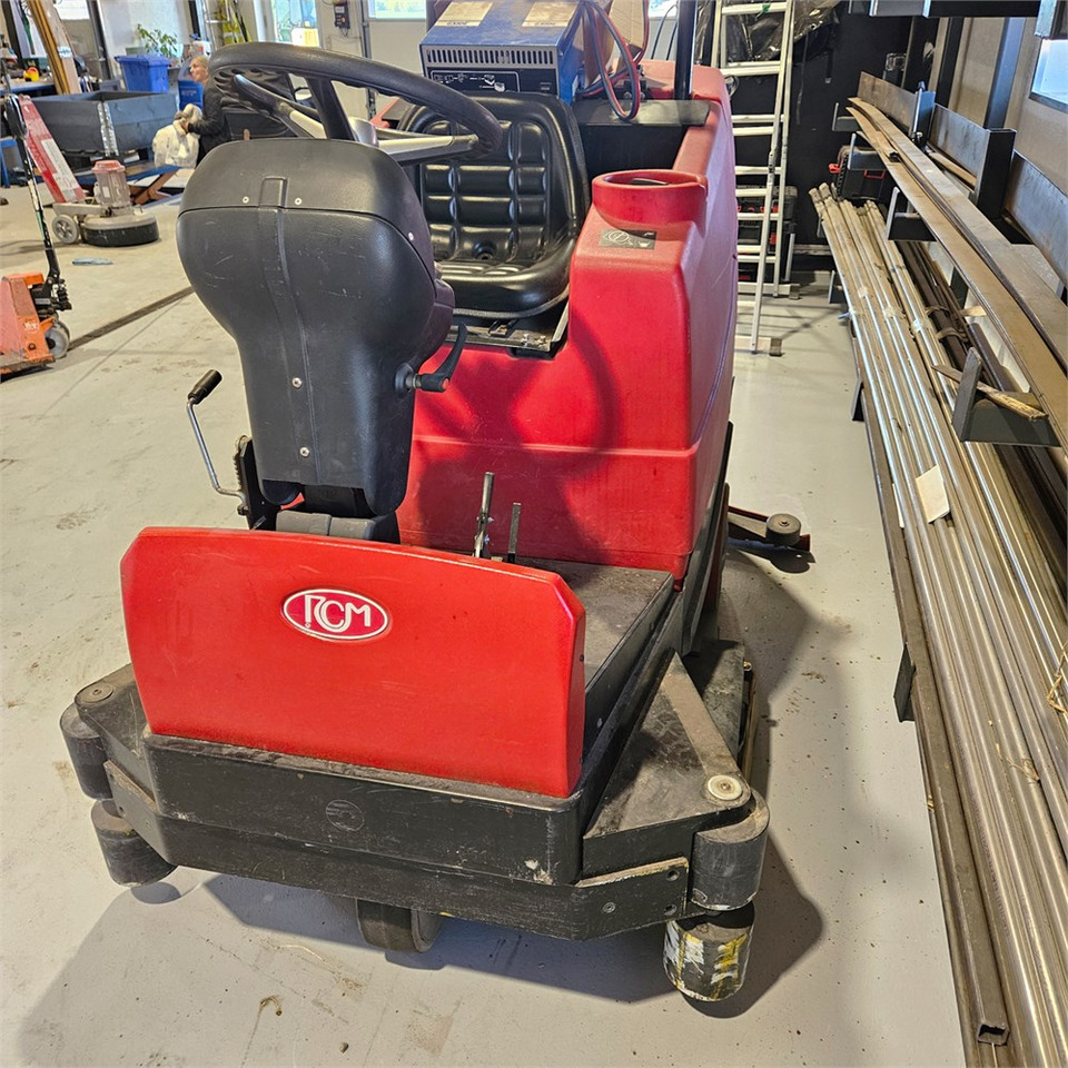 ABC RCM Metro 1102 RN Lavasciuga Scrubber - 스크러버 건조기 : 사진 5 ABC RCM Metro 1102 RN Lavasciuga Scrubber - 스크러버 건조기 : 사진 5