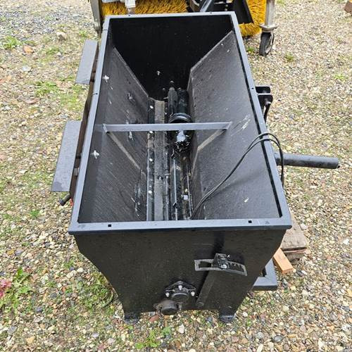 ABC Unknown - 모래/ 소금 살포기 : 사진 2 ABC Unknown - 모래/ 소금 살포기 : 사진 2