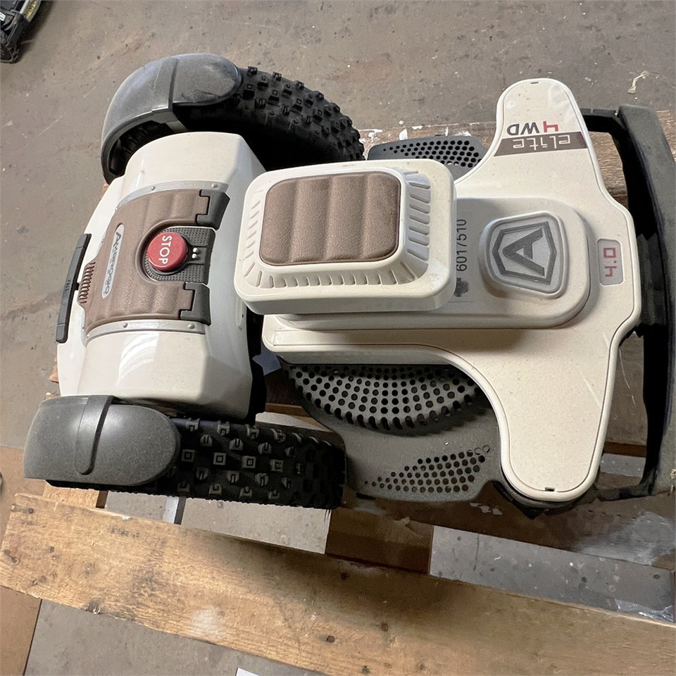 Ambrogio 4.0 Elite Premium - 정원 모어 : 사진 5 Ambrogio 4.0 Elite Premium - 정원 모어 : 사진 5