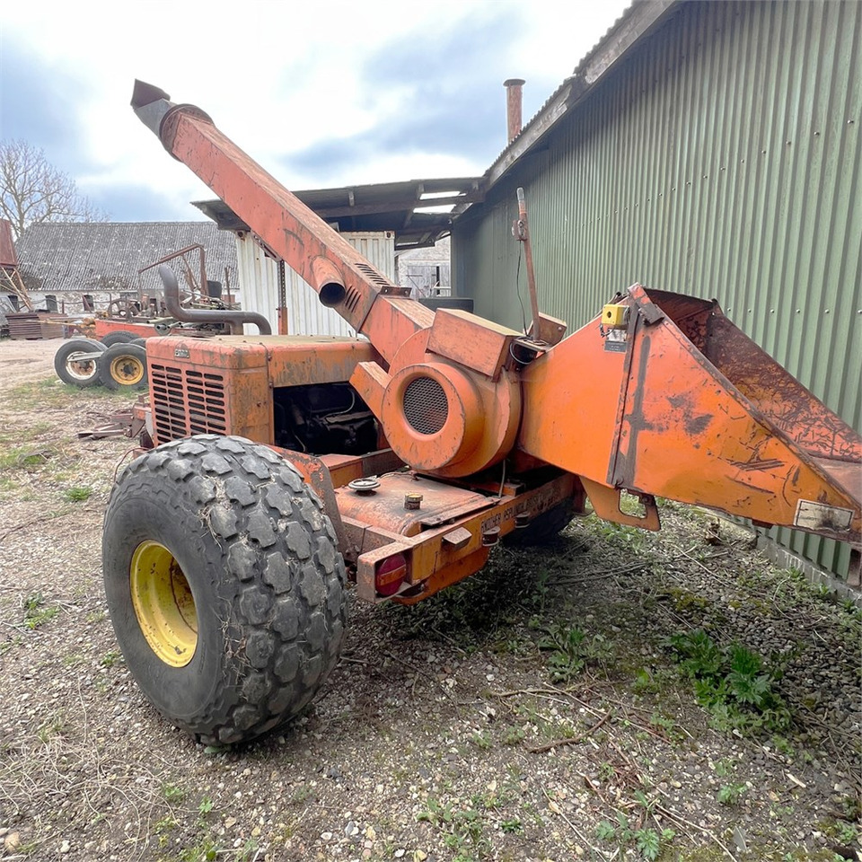 Asplundh Whisper Chipper - 톱밥 제조기 : 사진 3 Asplundh Whisper Chipper - 톱밥 제조기 : 사진 3