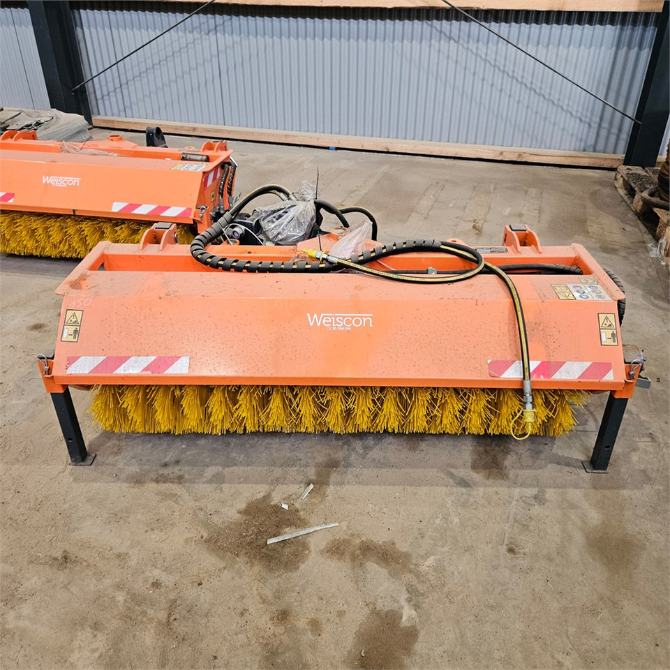 BM ZE150 - 빗자루 : 사진 1 BM ZE150 - 빗자루 : 사진 1