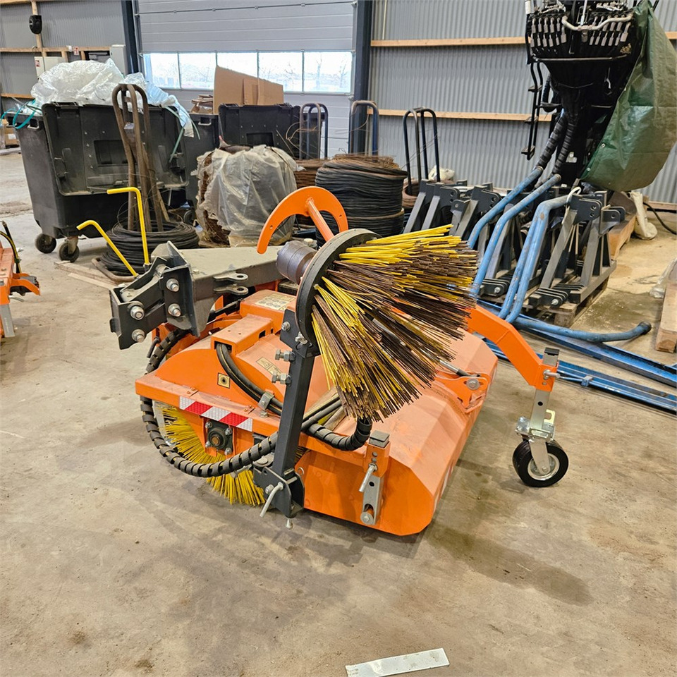 BM ZML120 - 빗자루 : 사진 3 BM ZML120 - 빗자루 : 사진 3