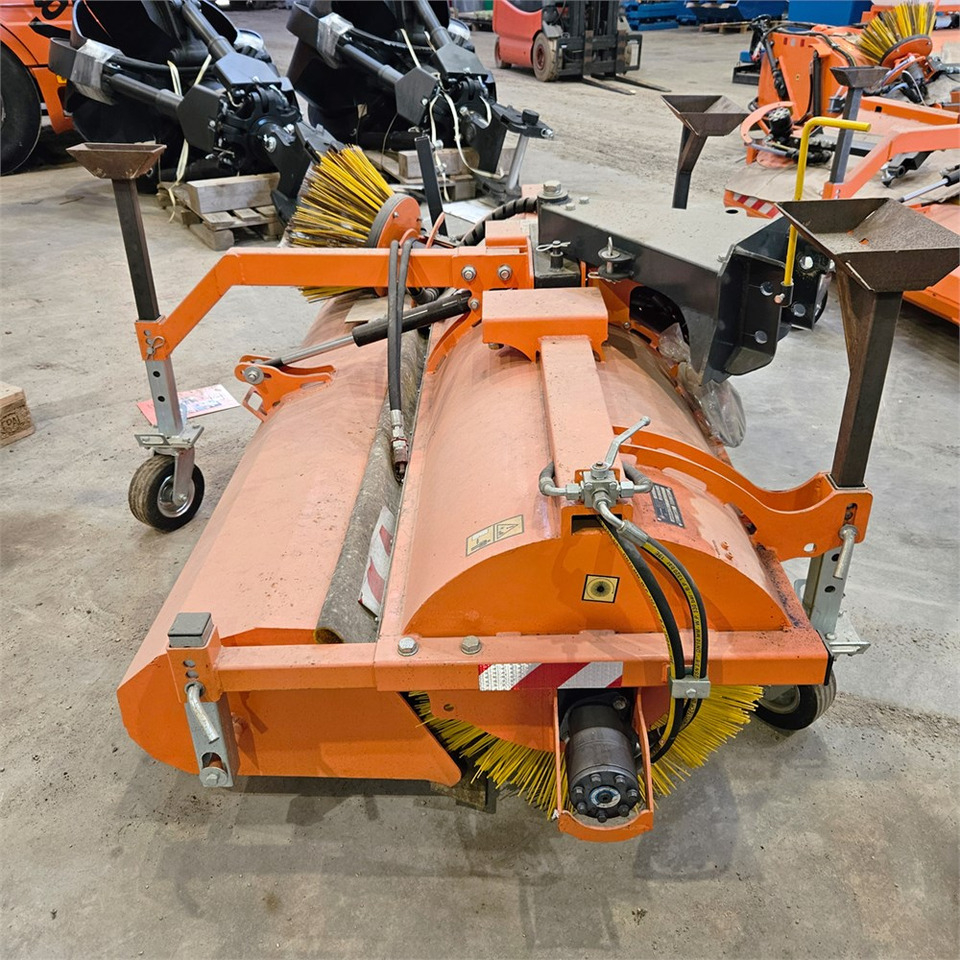 BM ZML200 - 빗자루 : 사진 5 BM ZML200 - 빗자루 : 사진 5