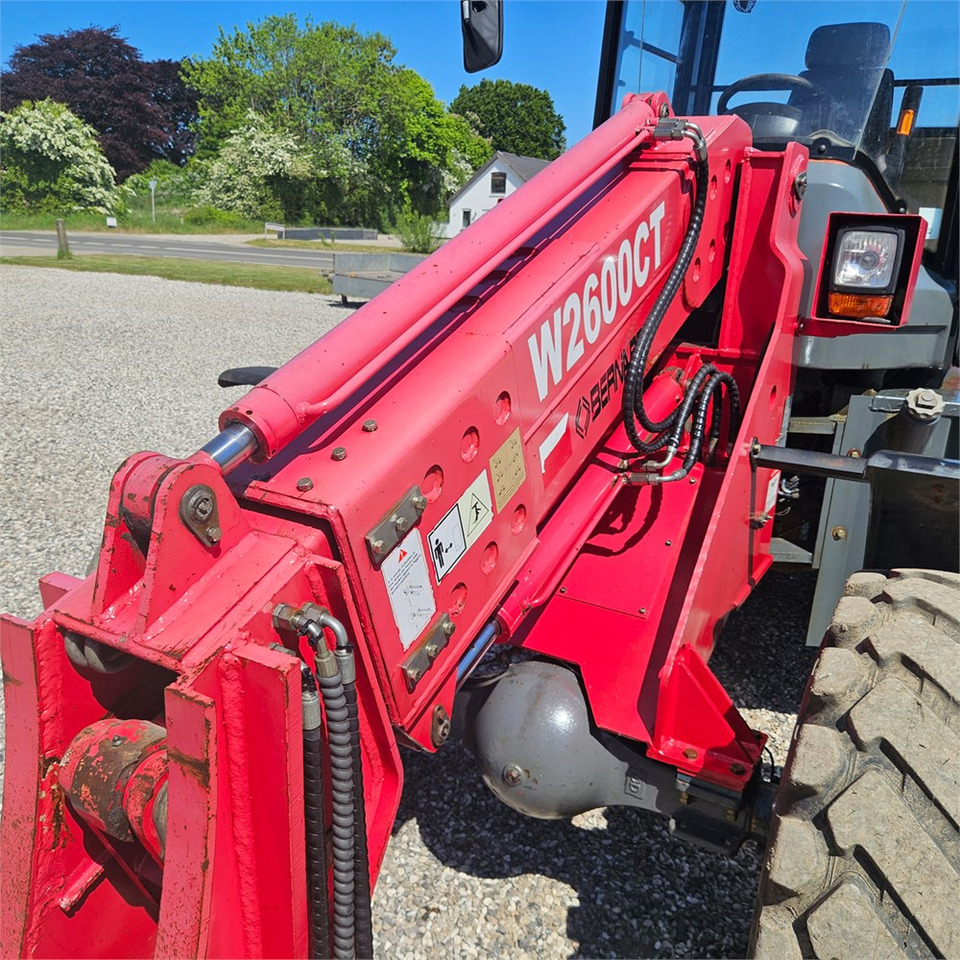 Bernards W2600CT Teleskop - 스키드 스티어 로더 : 사진 4 Bernards W2600CT Teleskop - 스키드 스티어 로더 : 사진 4