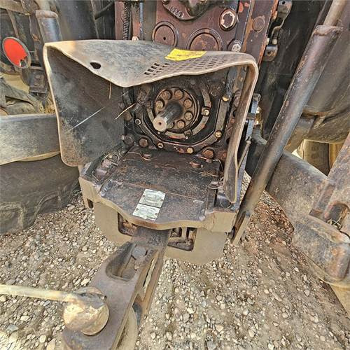 장궤형 트랙터 CASE IH CVX 150 : 사진 35 장궤형 트랙터 CASE IH CVX 150 : 사진 35