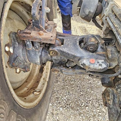 장궤형 트랙터 CASE IH CVX 150 : 사진 22 장궤형 트랙터 CASE IH CVX 150 : 사진 22