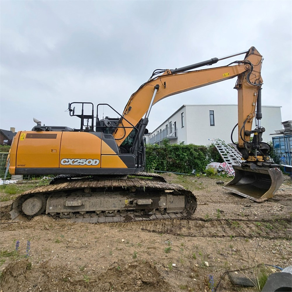 Case CX250 D - 크롤러 굴삭기 : 사진 5 Case CX250 D - 크롤러 굴삭기 : 사진 5