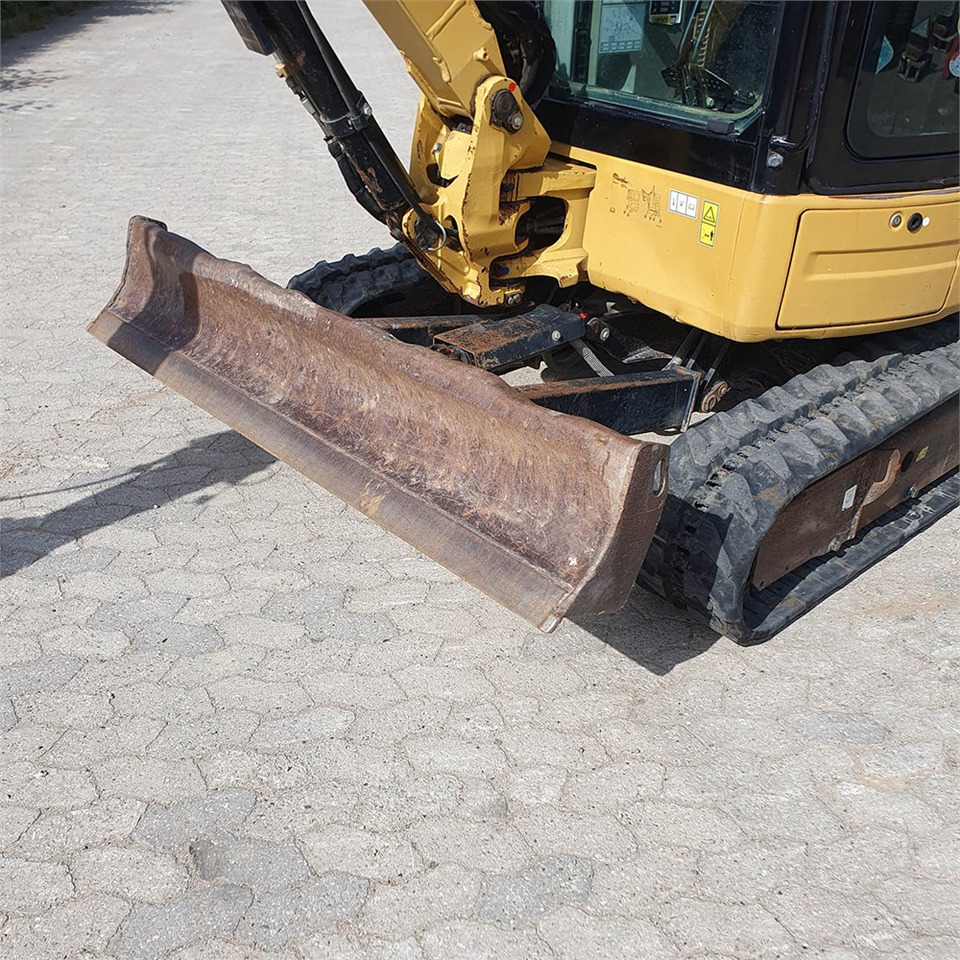 미니 굴삭기 Caterpillar 303.5 E CR : 사진 31