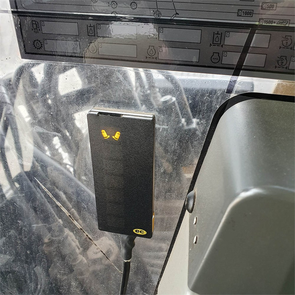 크롤러 굴삭기 Caterpillar 324 EL : 사진 27