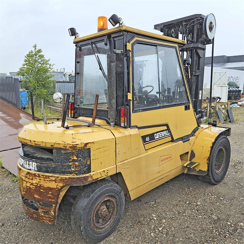 Caterpillar DP45 - 지게차 : 사진 5 Caterpillar DP45 - 지게차 : 사진 5