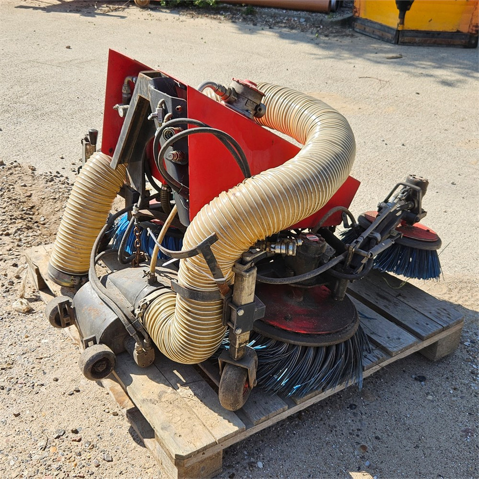 Egholm CFS 1000 - 빗자루 : 사진 5 Egholm CFS 1000 - 빗자루 : 사진 5