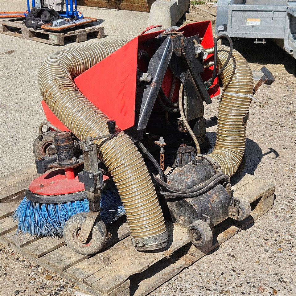 Egholm CFS 1000 - 빗자루 : 사진 3 Egholm CFS 1000 - 빗자루 : 사진 3