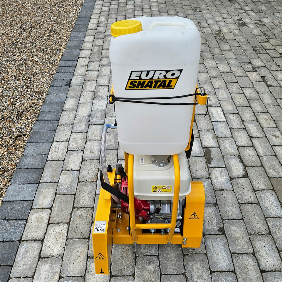 Euro Shatal CS 454M - 아스팔트 기계 : 사진 2 Euro Shatal CS 454M - 아스팔트 기계 : 사진 2