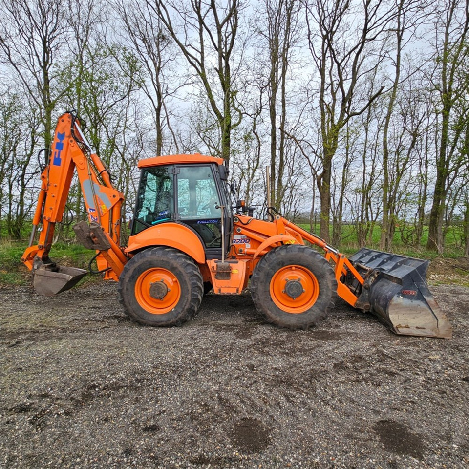 Fiat-Kobelco B200 4PS - 백호 로더 : 사진 2 Fiat-Kobelco B200 4PS - 백호 로더 : 사진 2