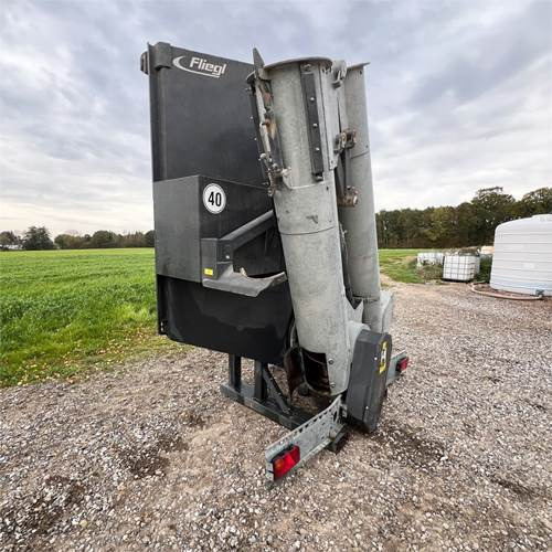 Fliegl ULS 400/500 - 축산장비 : 사진 5 Fliegl ULS 400/500 - 축산장비 : 사진 5