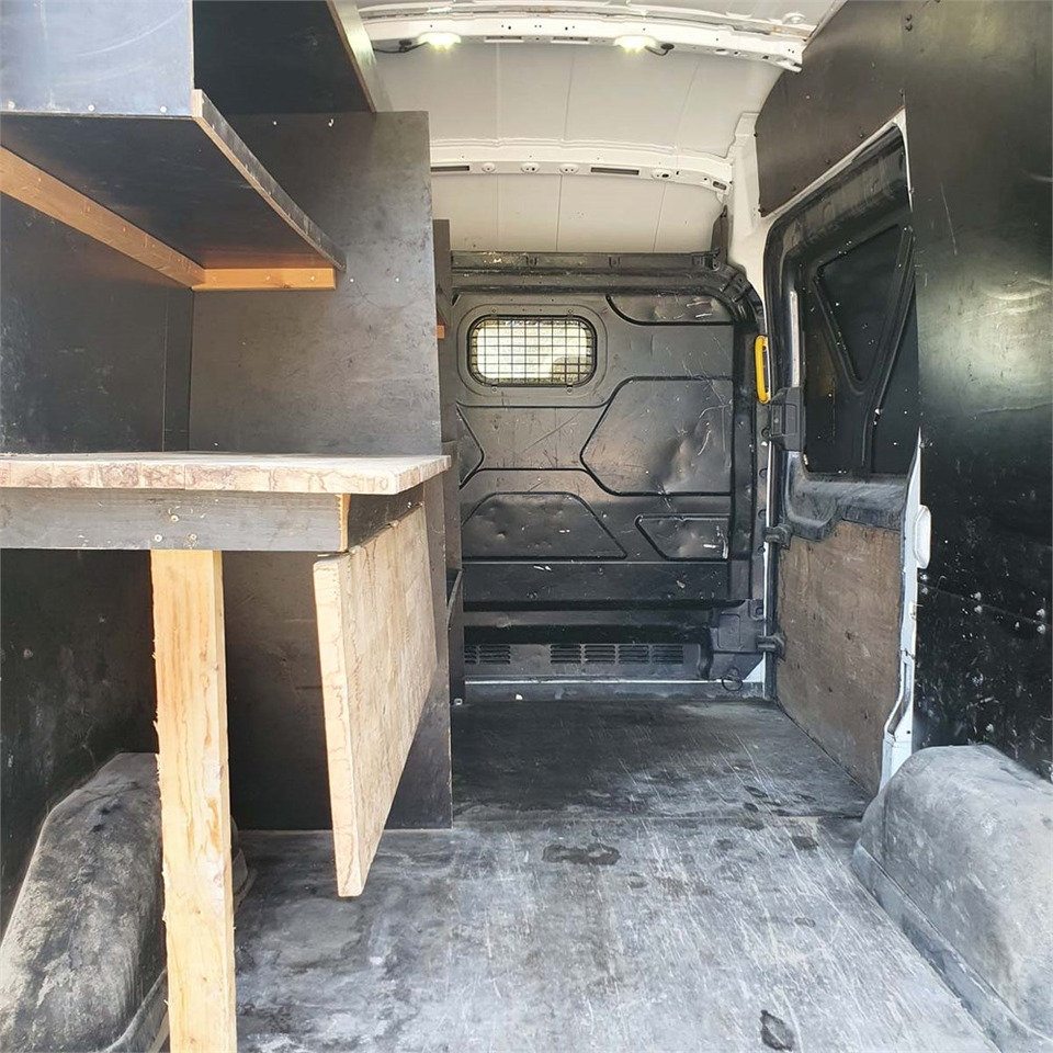 패널 밴 Ford Transit 350 L2h2 - 2.2.TDCI : 사진 13 패널 밴 Ford Transit 350 L2h2 - 2.2.TDCI : 사진 13