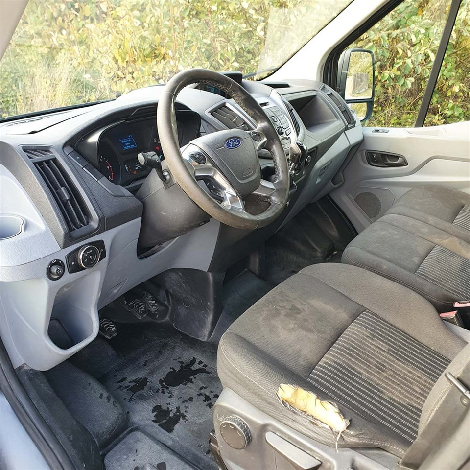 패널 밴 Ford Transit 350 L2h2 - 2.2.TDCI : 사진 15 패널 밴 Ford Transit 350 L2h2 - 2.2.TDCI : 사진 15