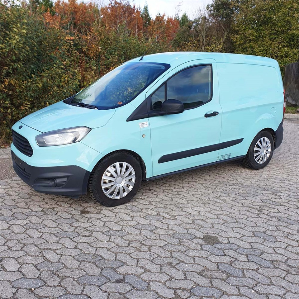 Ford Transit Courier 1,0 Ecoboost - 소형 밴 : 사진 1 Ford Transit Courier 1,0 Ecoboost - 소형 밴 : 사진 1