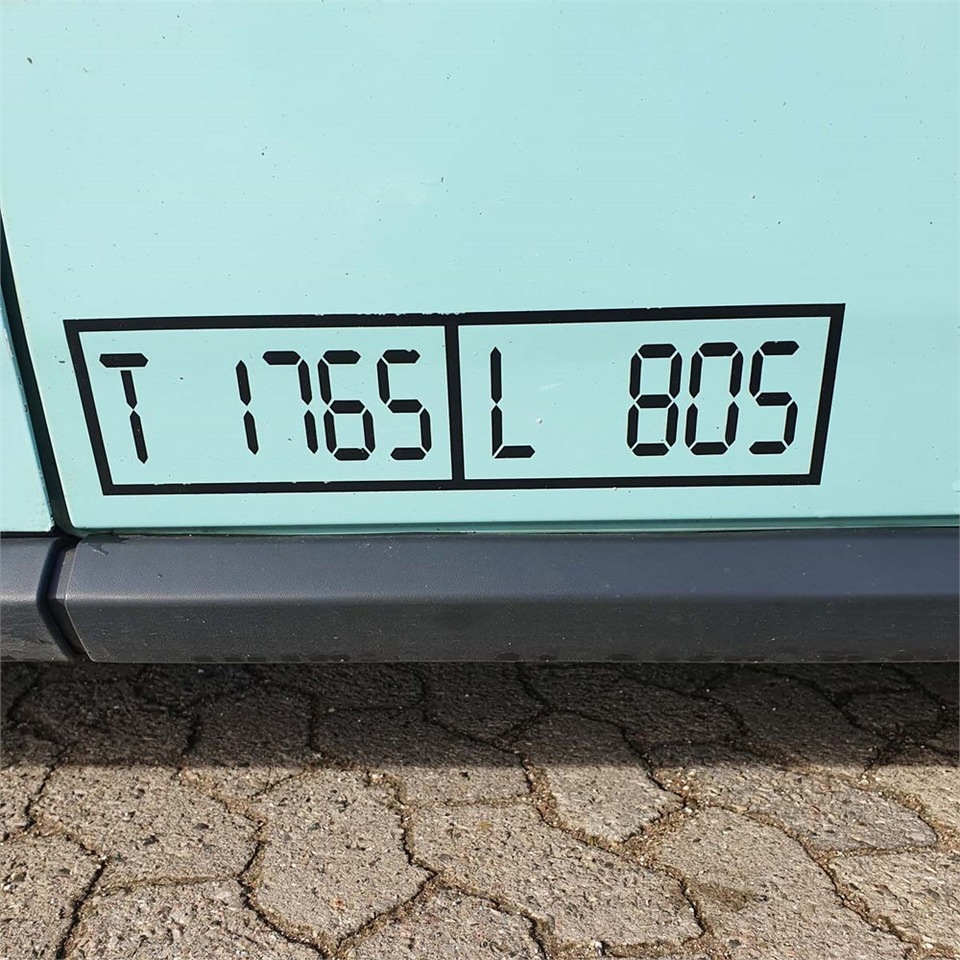 Ford Transit Courier 1,0 Ecoboost - 소형 밴 : 사진 5 Ford Transit Courier 1,0 Ecoboost - 소형 밴 : 사진 5