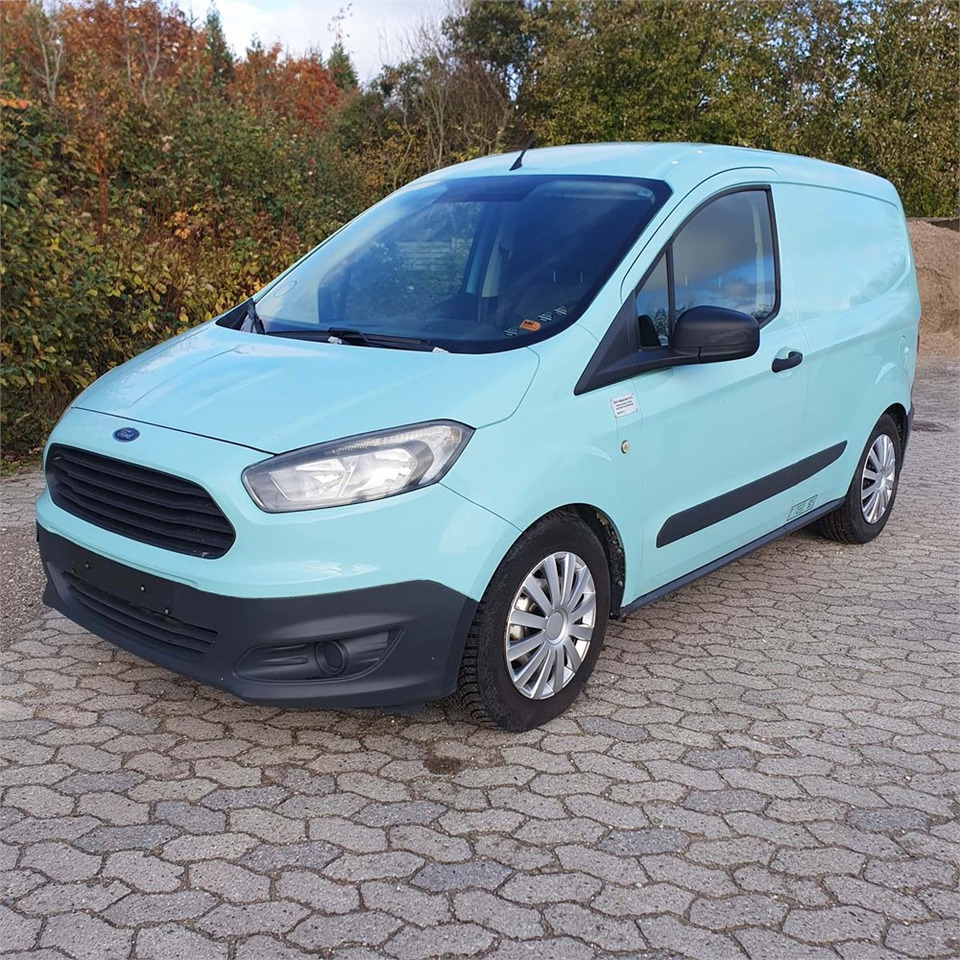 Ford Transit Courier 1,0 Ecoboost - 소형 밴 : 사진 2 Ford Transit Courier 1,0 Ecoboost - 소형 밴 : 사진 2
