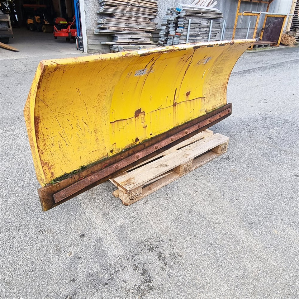 GMR Stensballe FS 1300 - 제설차 : 사진 1 GMR Stensballe FS 1300 - 제설차 : 사진 1