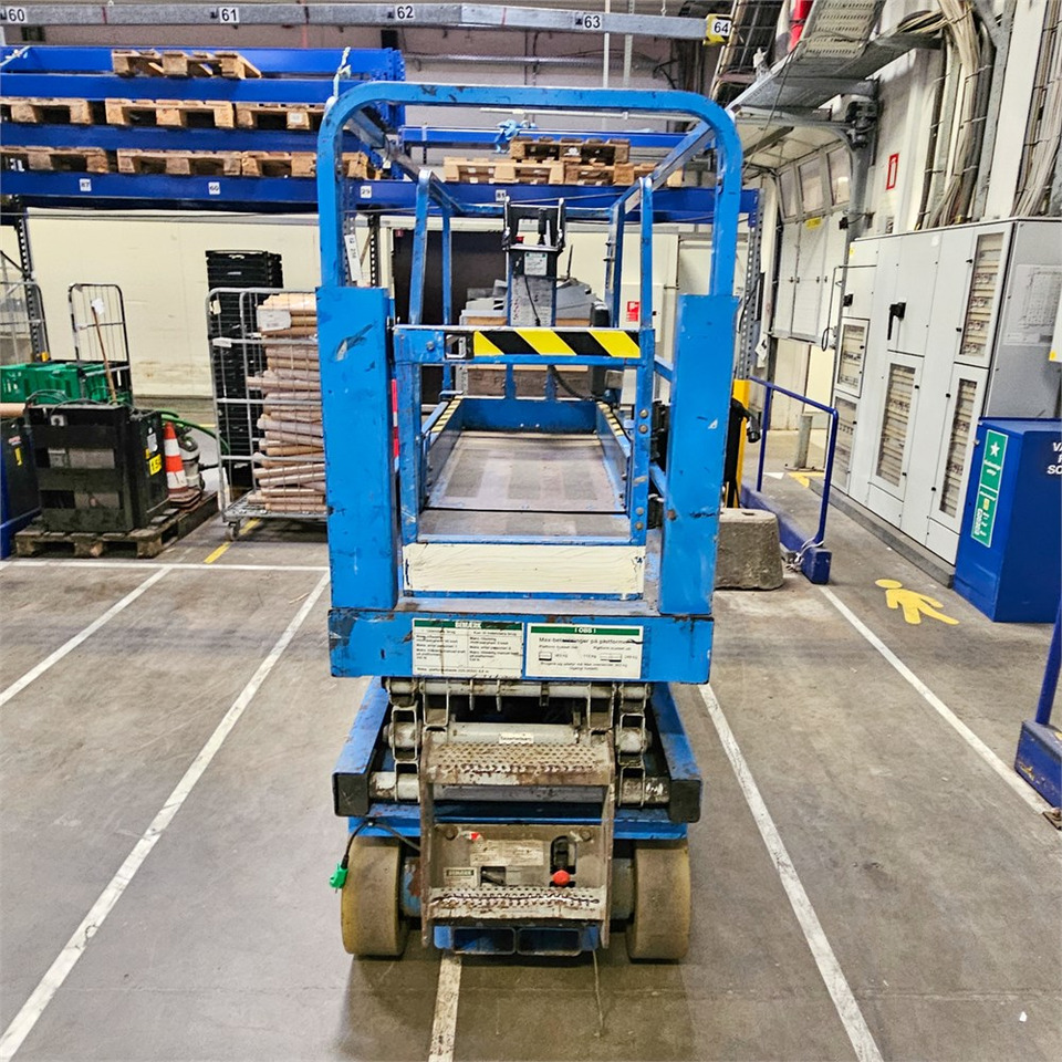 Genie GS2032 - 시저 리프트 : 사진 3 Genie GS2032 - 시저 리프트 : 사진 3