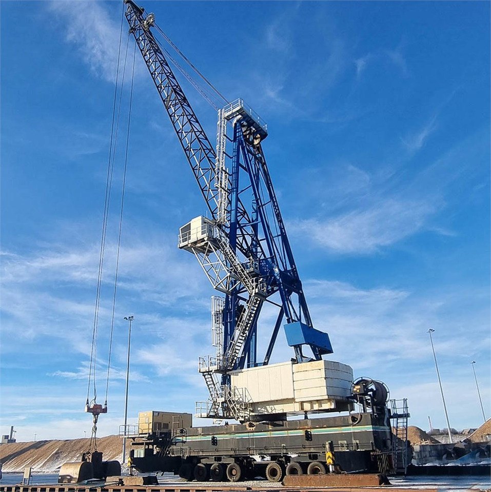 Gottwald HMK 360 E - 타워 크레인 : 사진 1 Gottwald HMK 360 E - 타워 크레인 : 사진 1