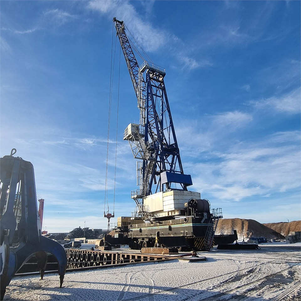 Gottwald HMK 360 E - 타워 크레인 : 사진 2 Gottwald HMK 360 E - 타워 크레인 : 사진 2