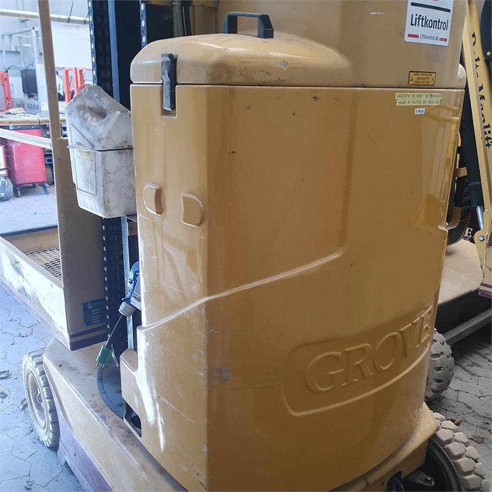 Grove Toucan 800 - 수직 마스트 리프트 : 사진 4 Grove Toucan 800 - 수직 마스트 리프트 : 사진 4