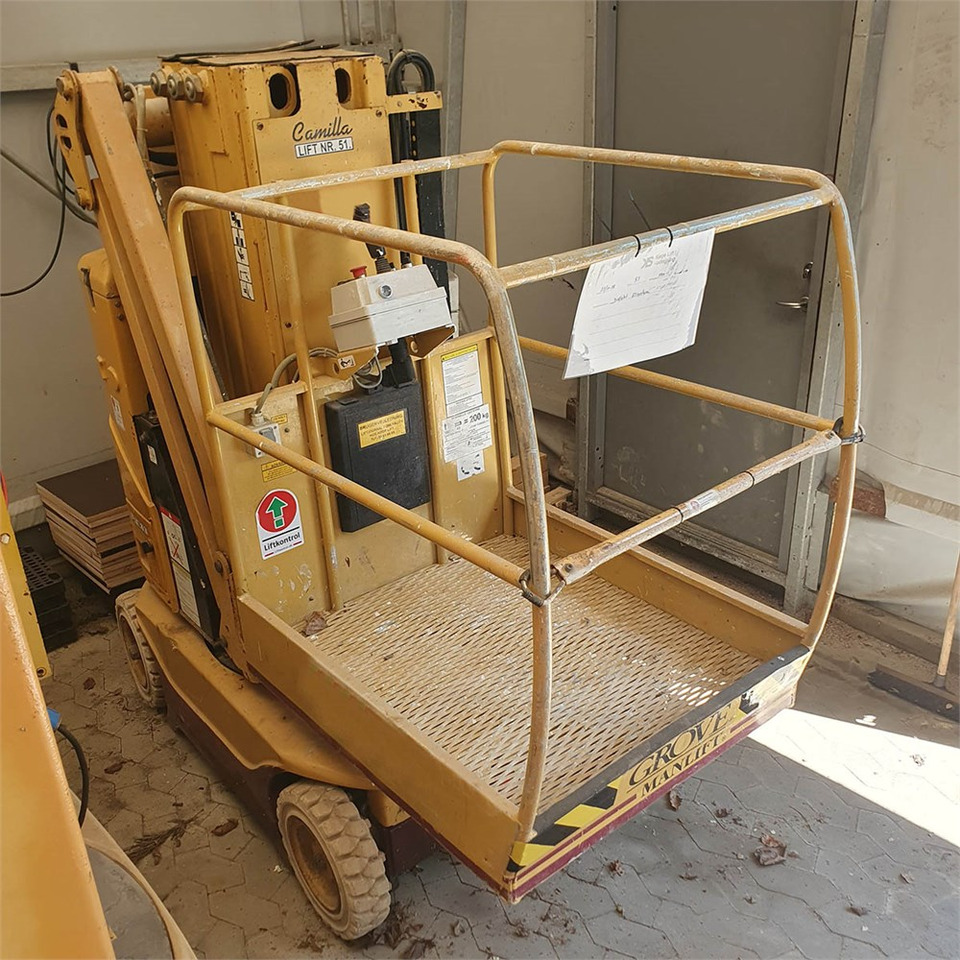 Grove Toucan 800 - 수직 마스트 리프트 : 사진 2 Grove Toucan 800 - 수직 마스트 리프트 : 사진 2