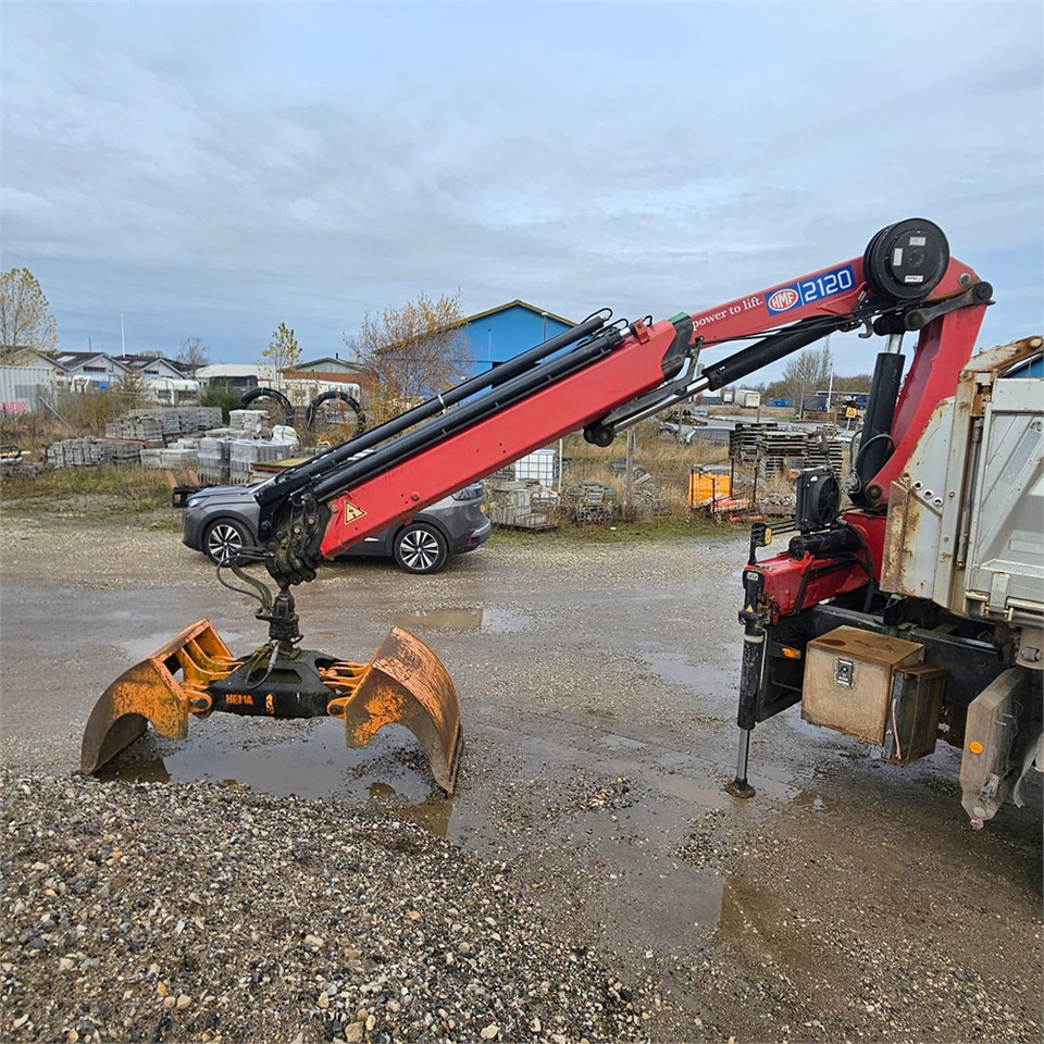 HMF 2120K-4 RC - 로더 크레인 : 사진 3 HMF 2120K-4 RC - 로더 크레인 : 사진 3