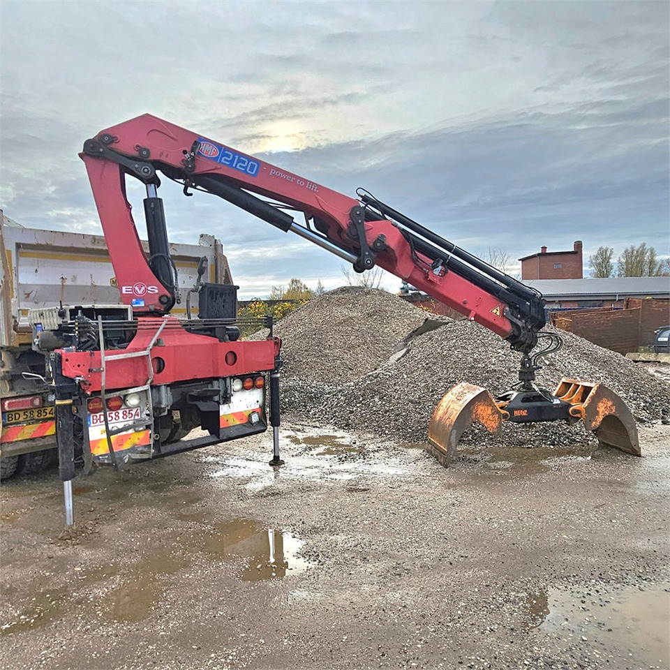 HMF 2120K-4 RC - 로더 크레인 : 사진 5 HMF 2120K-4 RC - 로더 크레인 : 사진 5