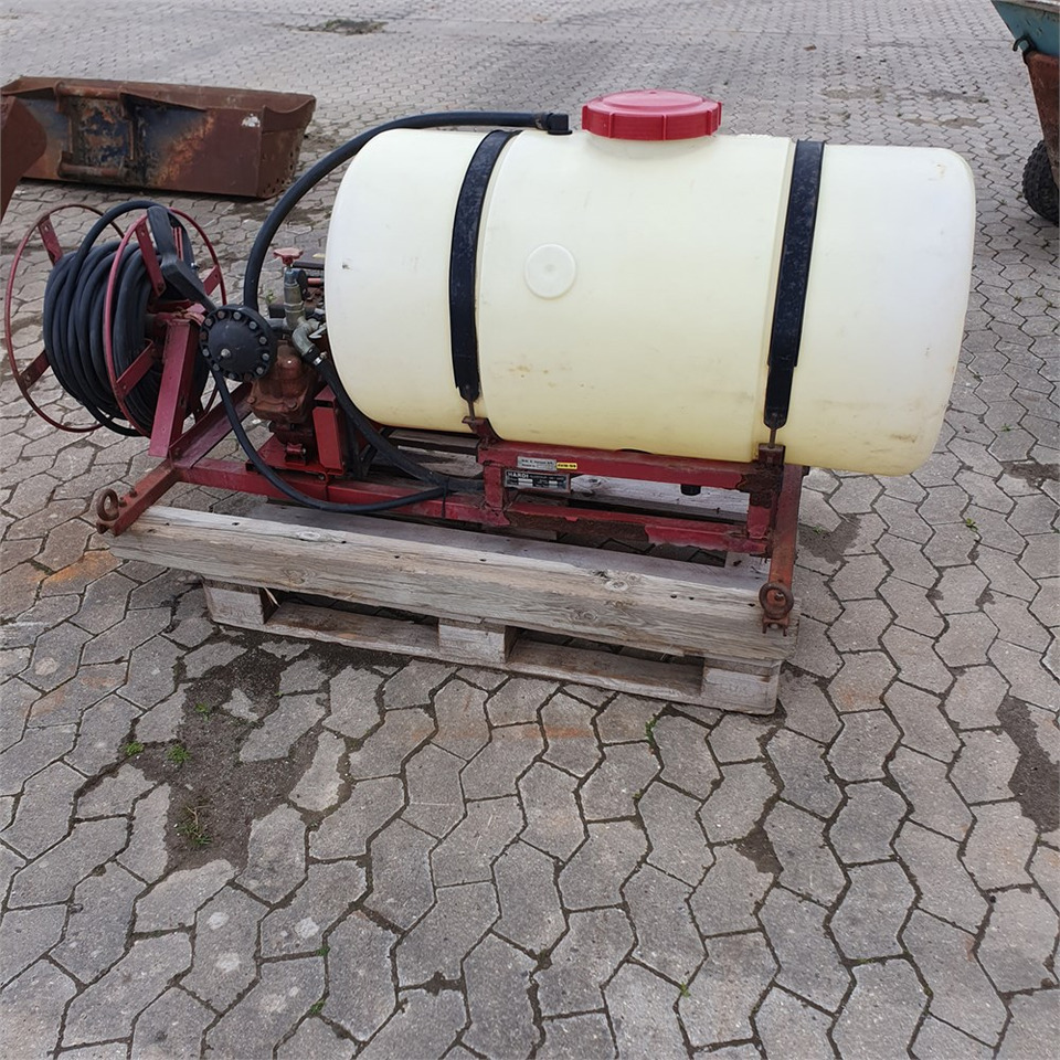 Hardi PU 300 - 스프레이 : 사진 1 Hardi PU 300 - 스프레이 : 사진 1