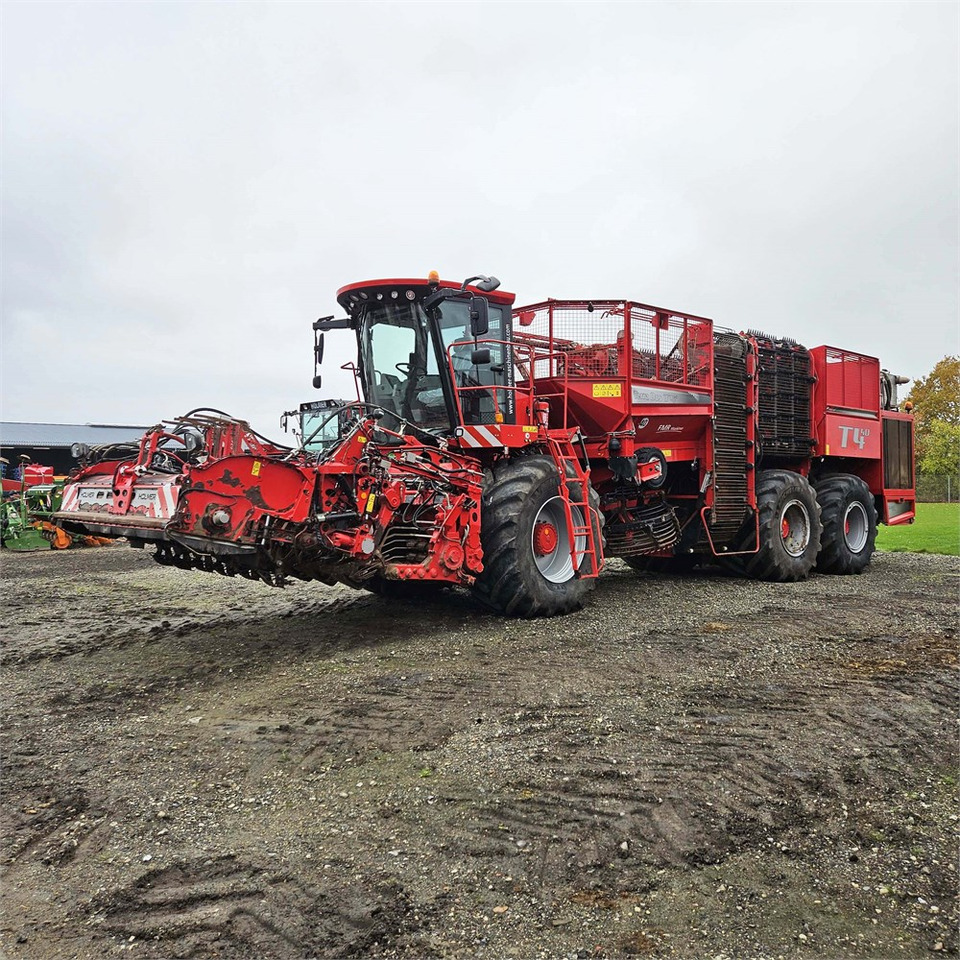 Holmer T4-40 - 포도 수확 기계 : 사진 4 Holmer T4-40 - 포도 수확 기계 : 사진 4