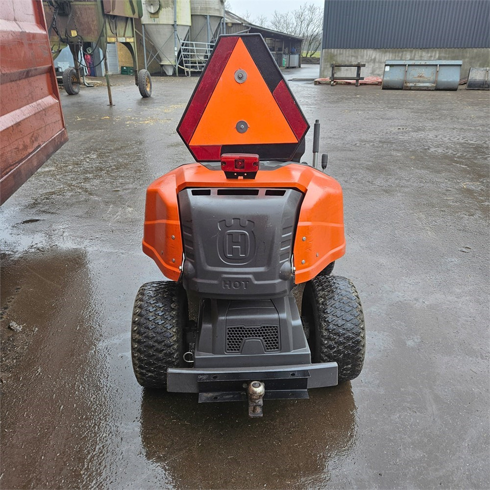Husqvarna R213C - 정원 모어 : 사진 5 Husqvarna R213C - 정원 모어 : 사진 5
