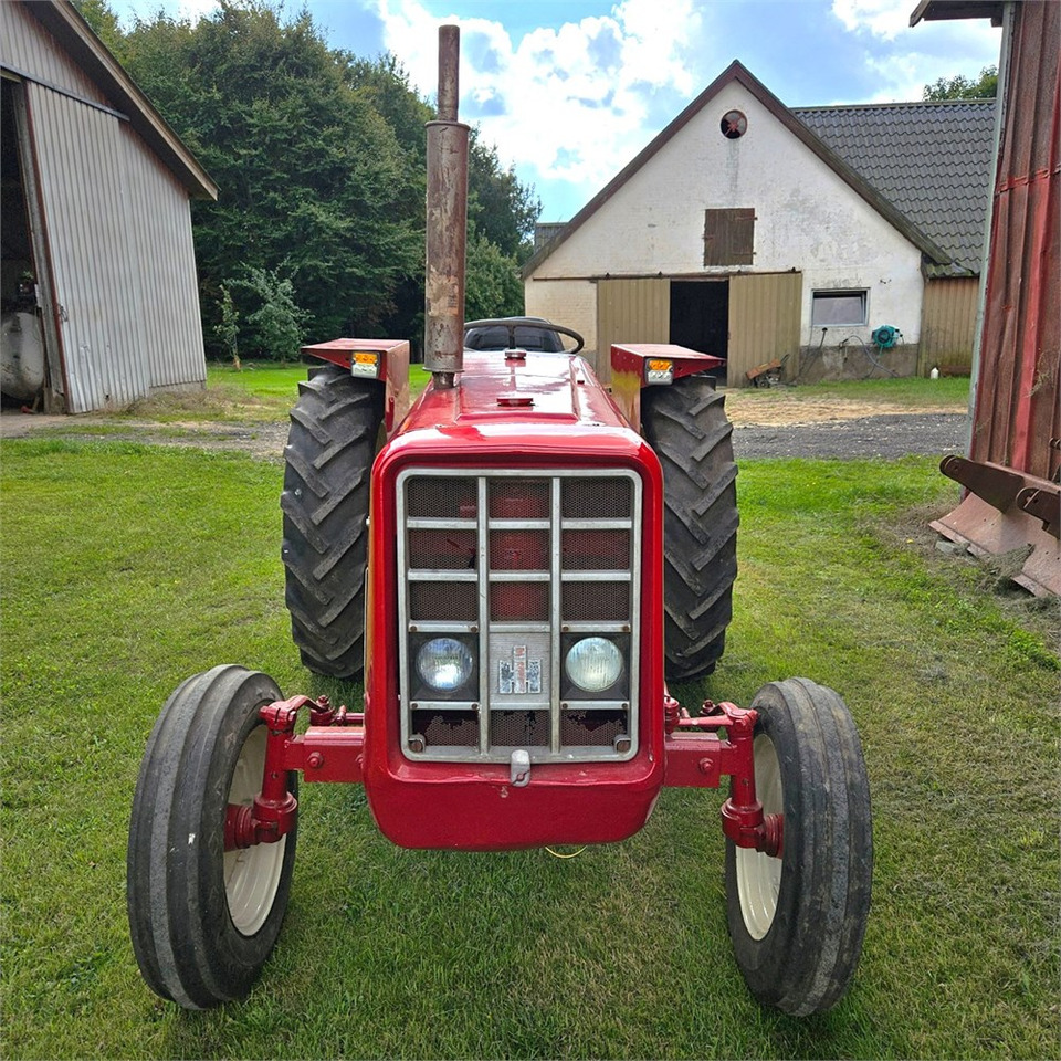 IH 444 - 장궤형 트랙터 : 사진 2 IH 444 - 장궤형 트랙터 : 사진 2