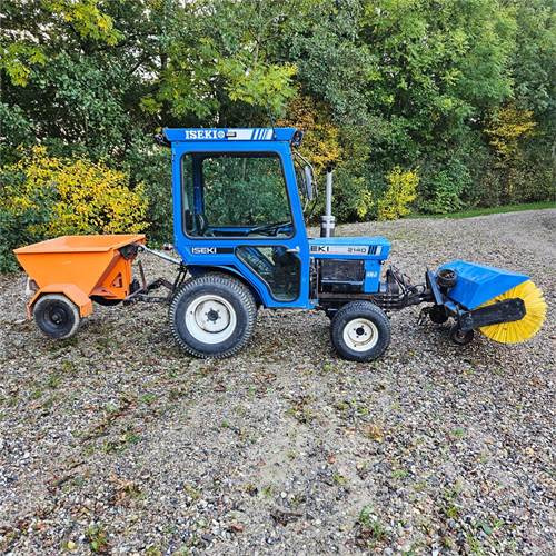 Iseki 2140 - 지자체 트랙터 : 사진 3 Iseki 2140 - 지자체 트랙터 : 사진 3