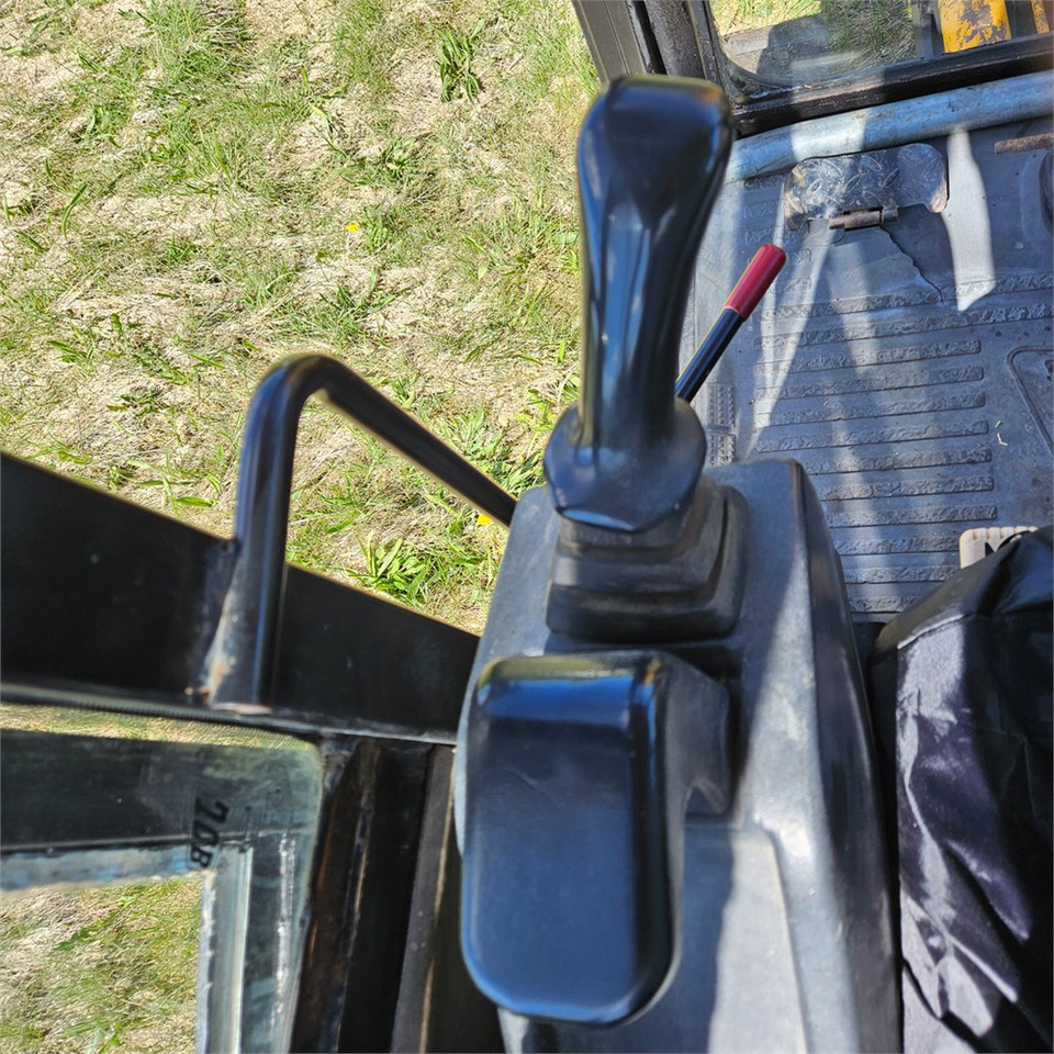 미니 굴삭기 JCB 8052 : 사진 12