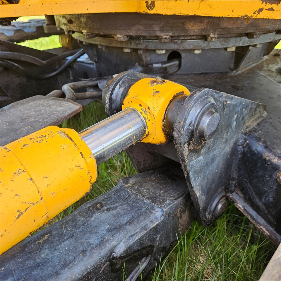 미니 굴삭기 JCB 8052 : 사진 33