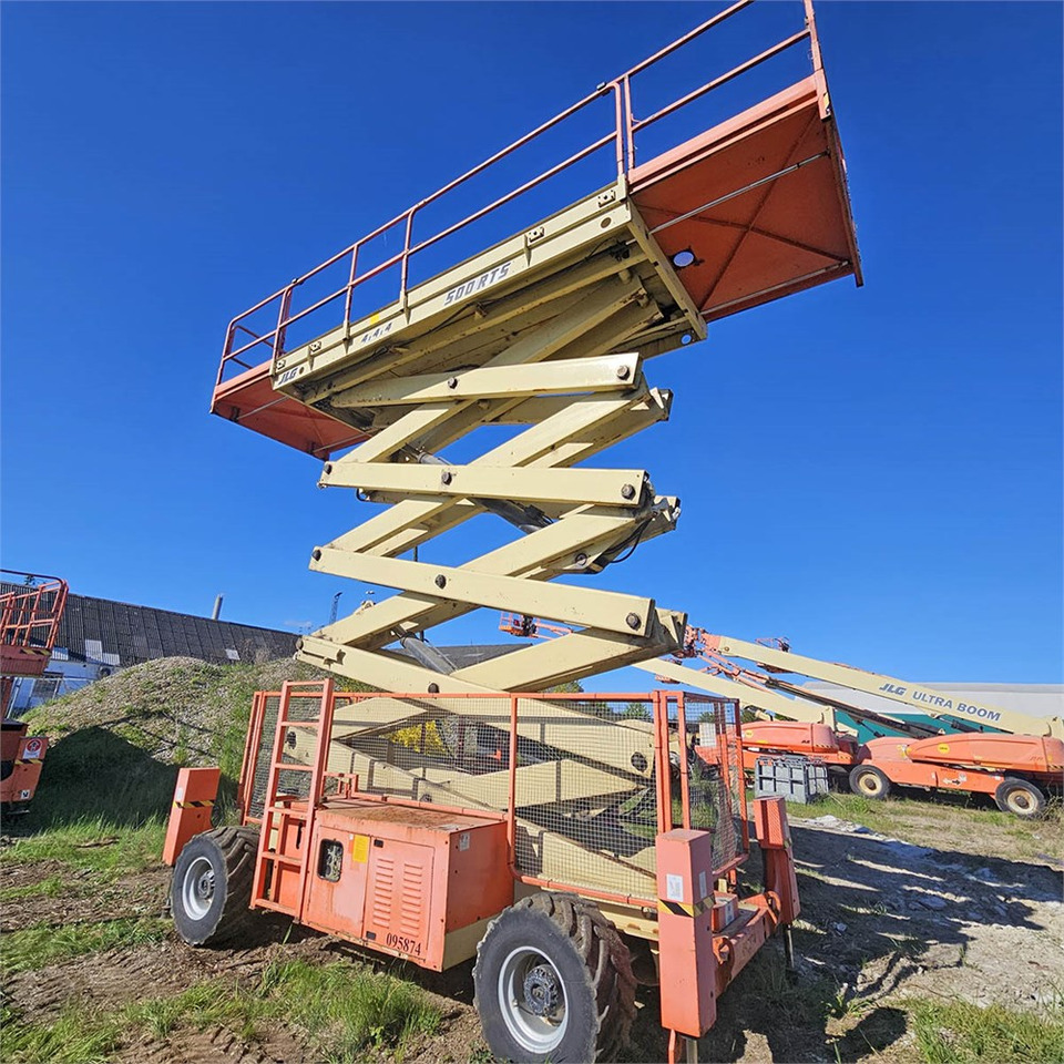 JLG 500 - RTS - 시저 리프트 : 사진 1 JLG 500 - RTS - 시저 리프트 : 사진 1