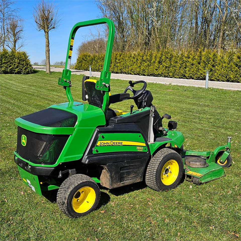 John Deere 1550 TerrainCut - 정원 모어 : 사진 5 John Deere 1550 TerrainCut - 정원 모어 : 사진 5