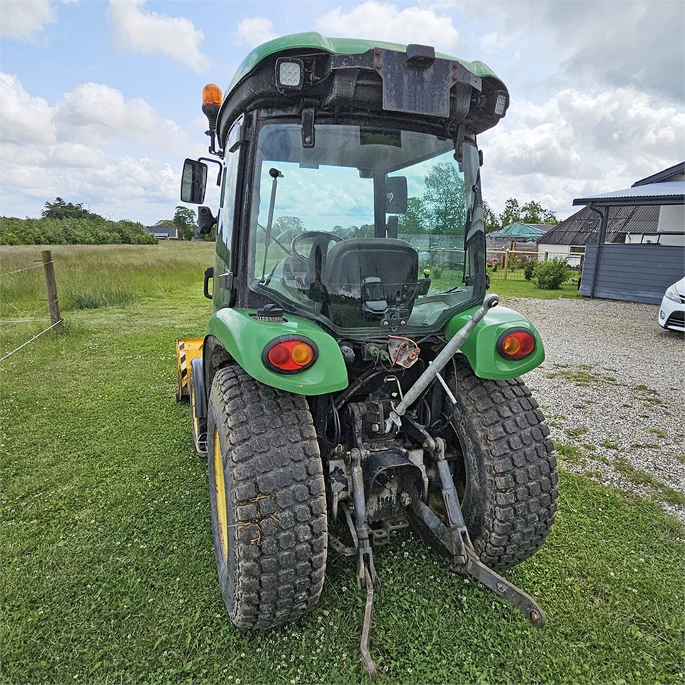 John Deere 3720 - 장궤형 트랙터 : 사진 5 John Deere 3720 - 장궤형 트랙터 : 사진 5