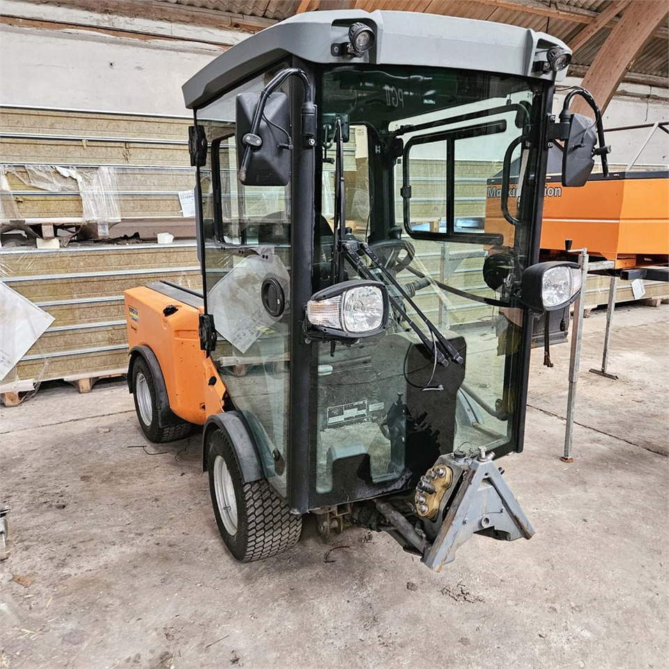 Kärcher PF-C MIC42 - 지자체/ 특수 차량 : 사진 2 Kärcher PF-C MIC42 - 지자체/ 특수 차량 : 사진 2