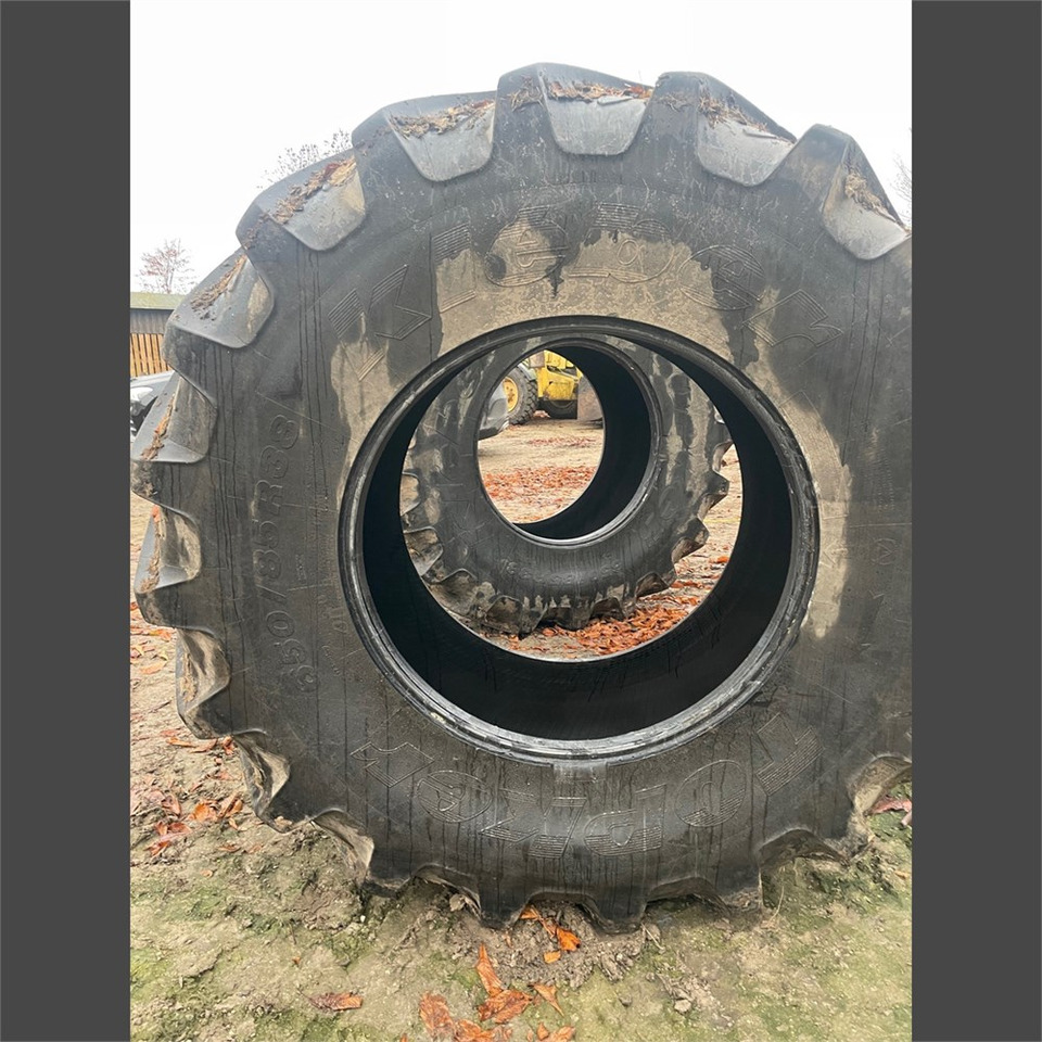 Kleber Topker 650/85R38 - 장궤형 트랙터 : 사진 5 Kleber Topker 650/85R38 - 장궤형 트랙터 : 사진 5