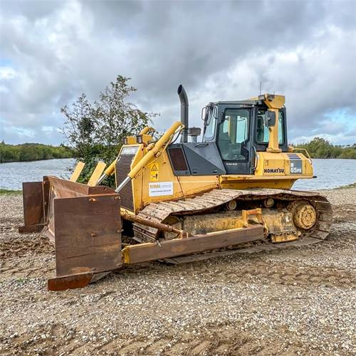 Komatsu D65 PX-15 EO - 불도저 : 사진 5 Komatsu D65 PX-15 EO - 불도저 : 사진 5