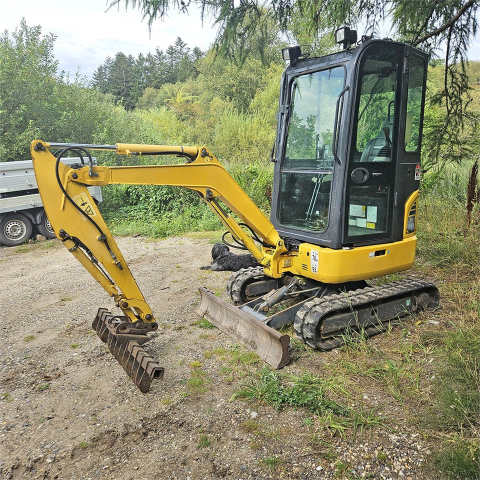 Komatsu PC16 R-3HS - 미니 굴삭기 : 사진 1 Komatsu PC16 R-3HS - 미니 굴삭기 : 사진 1