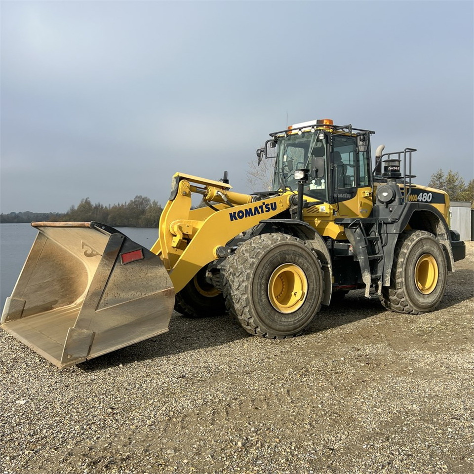 Komatsu WA480-8 - 휠 로더 : 사진 1 Komatsu WA480-8 - 휠 로더 : 사진 1