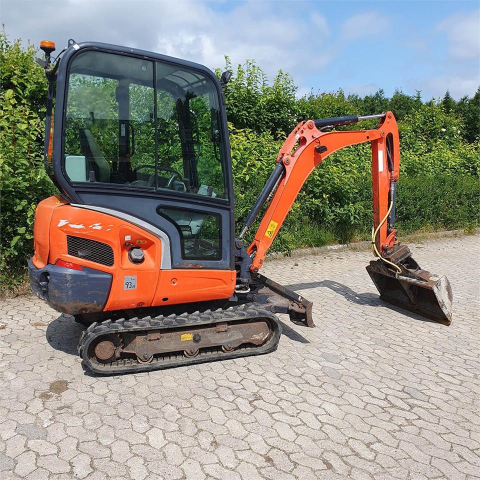 Kubota KX019-4 - 미니 굴삭기 : 사진 5 Kubota KX019-4 - 미니 굴삭기 : 사진 5