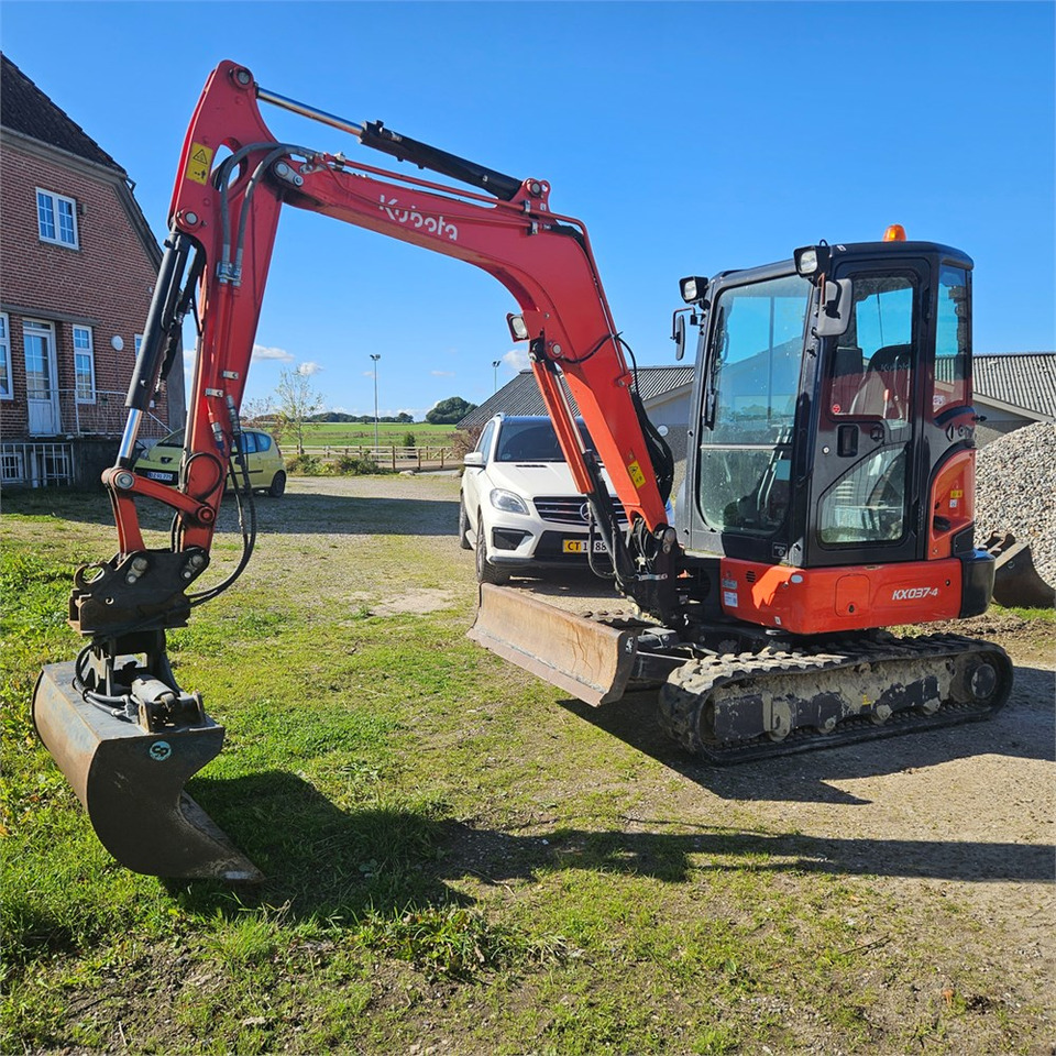 Kubota KX037-4 - 미니 굴삭기 : 사진 3 Kubota KX037-4 - 미니 굴삭기 : 사진 3